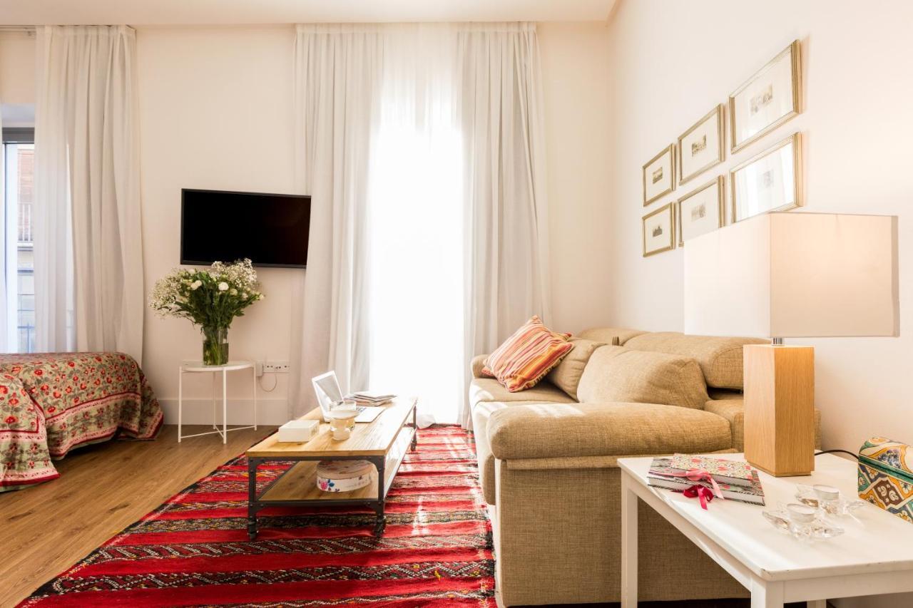 Sevilla Home Center Suites Ngoại thất bức ảnh